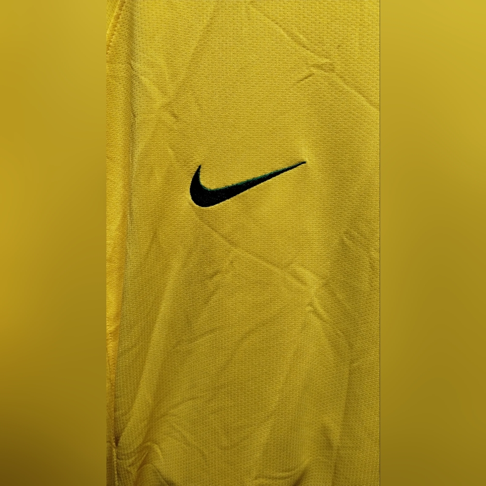 2008 home Brazil jersey new with tags - Picture 4 of 10